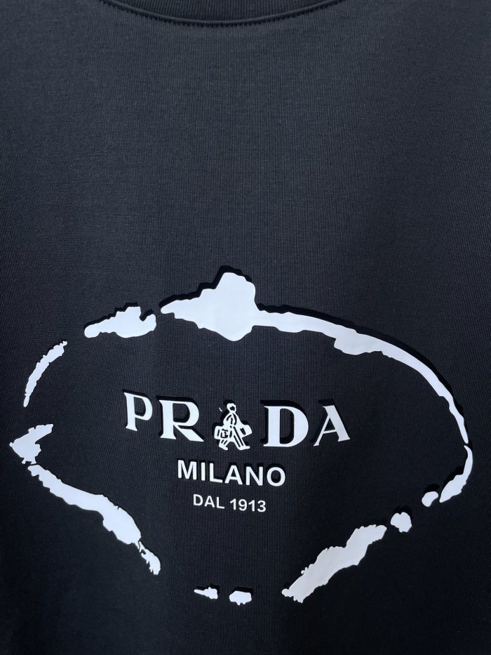 P*rada  Top Quality