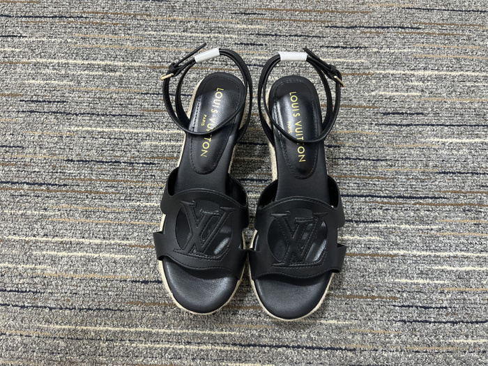 Women L*ouis V*uitton Top Quality Sandals