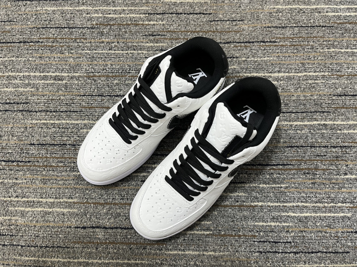 N*ike x  L*ouis V*uitton Top Sneakers
