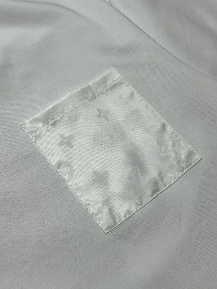L*ouis V*uitton  Top Quality