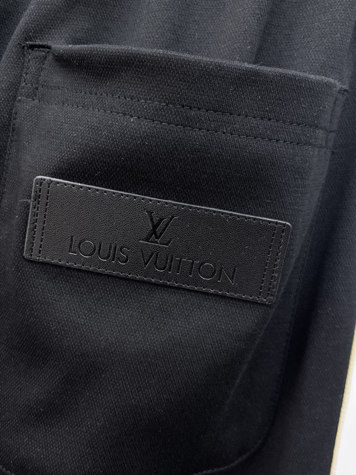 L*ouis V*uitton Top Quality