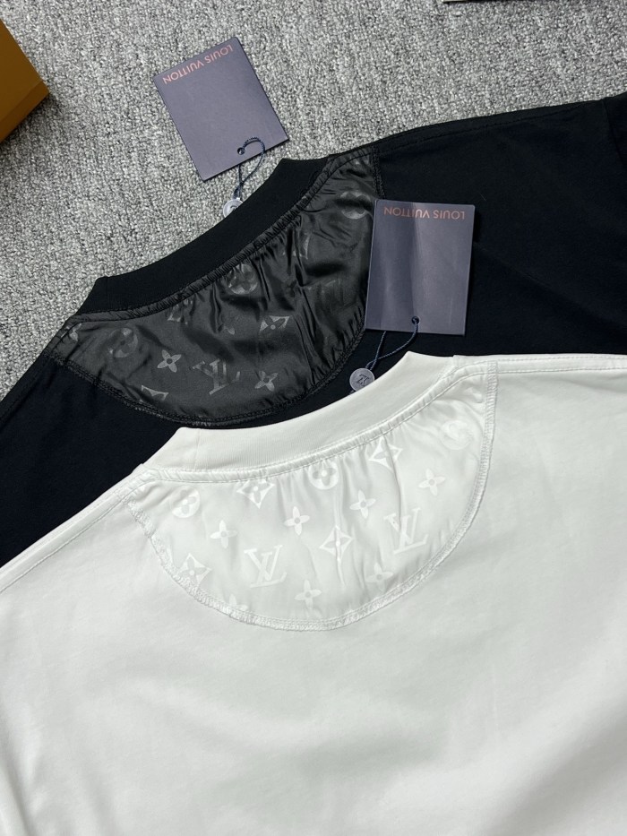 L*ouis V*uitton  Top Quality