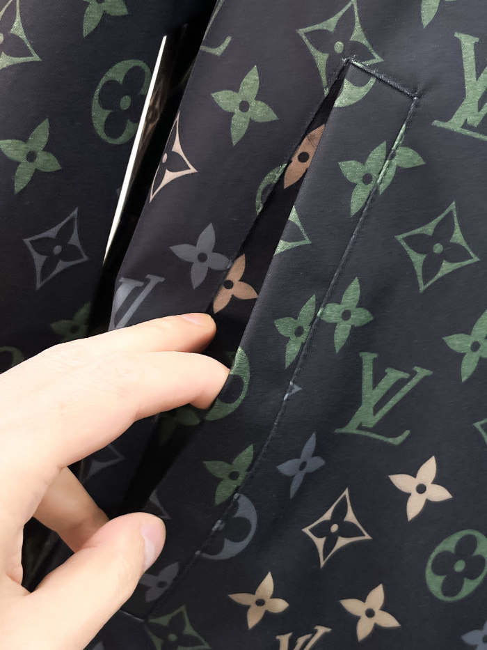 L*ouis V*uitton Top Quality