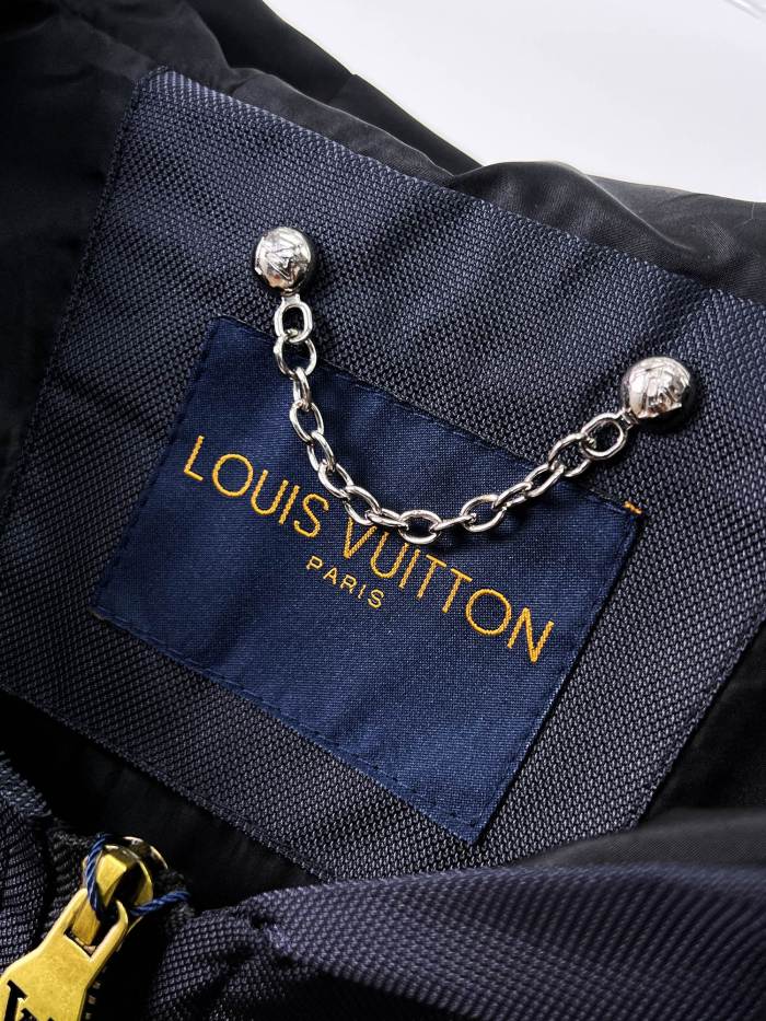 L*ouis V*uitton Top Quality