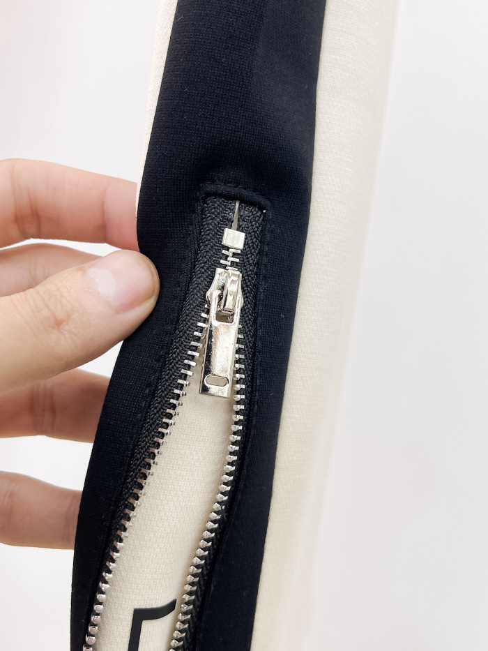 L*ouis V*uitton Top Quality