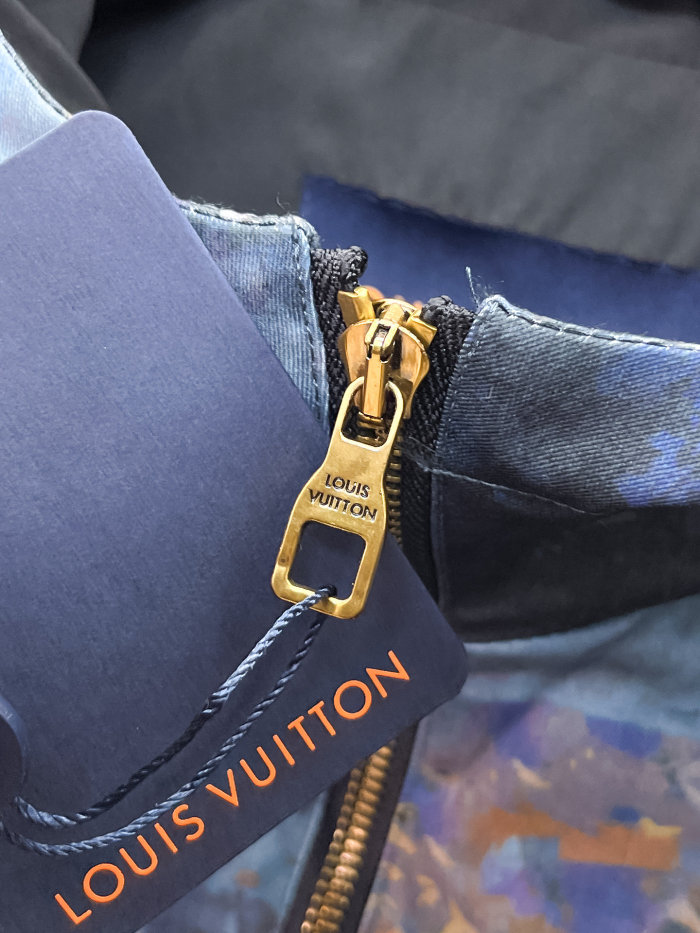 L*ouis V*uitton Top Quality