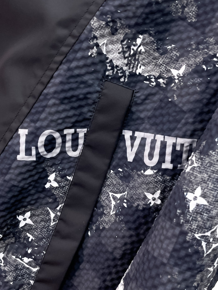 L*ouis V*uitton Top Quality