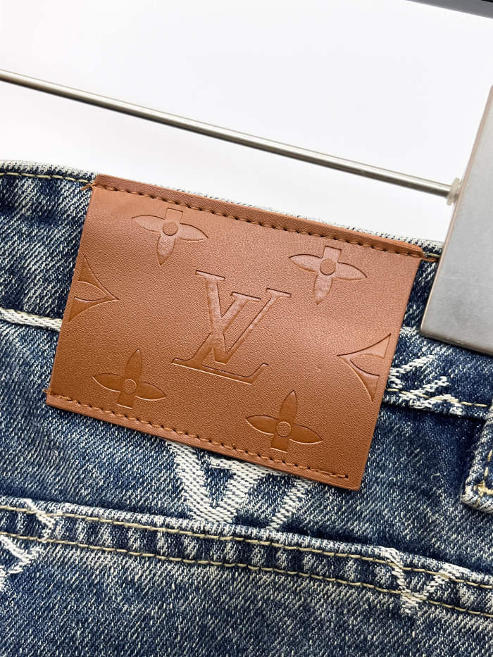 L*ouis V*uitton Top Quality