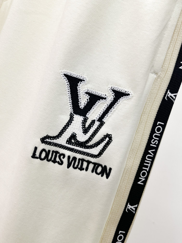 L*ouis V*uitton Top Quality