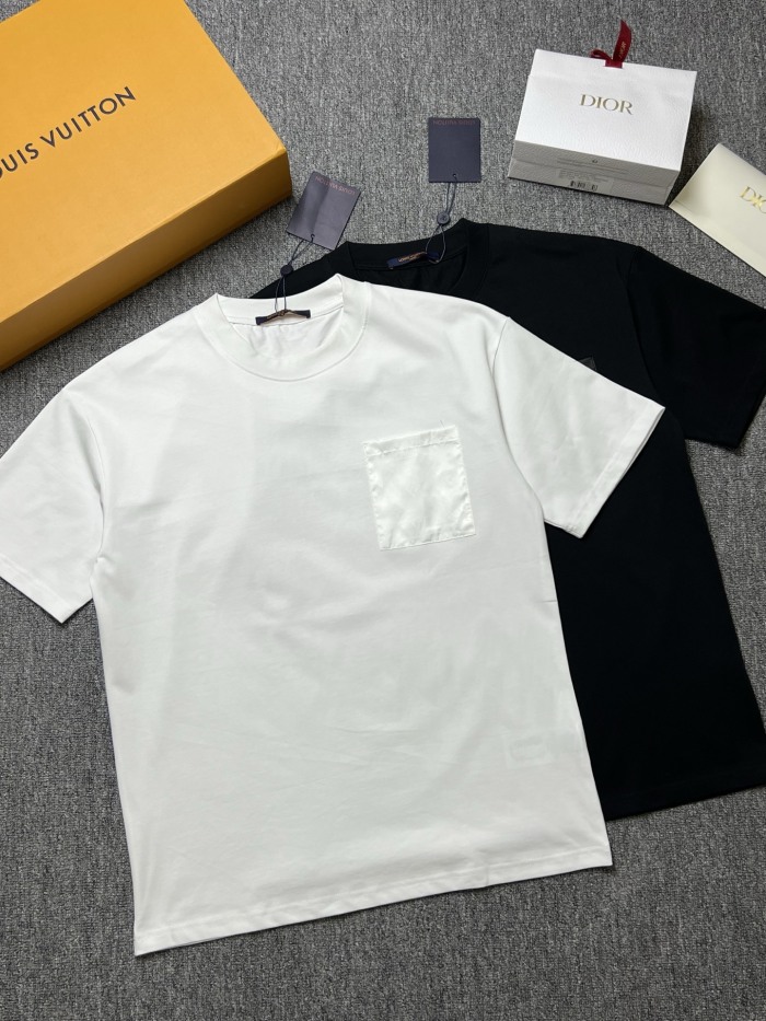 L*ouis V*uitton  Top Quality