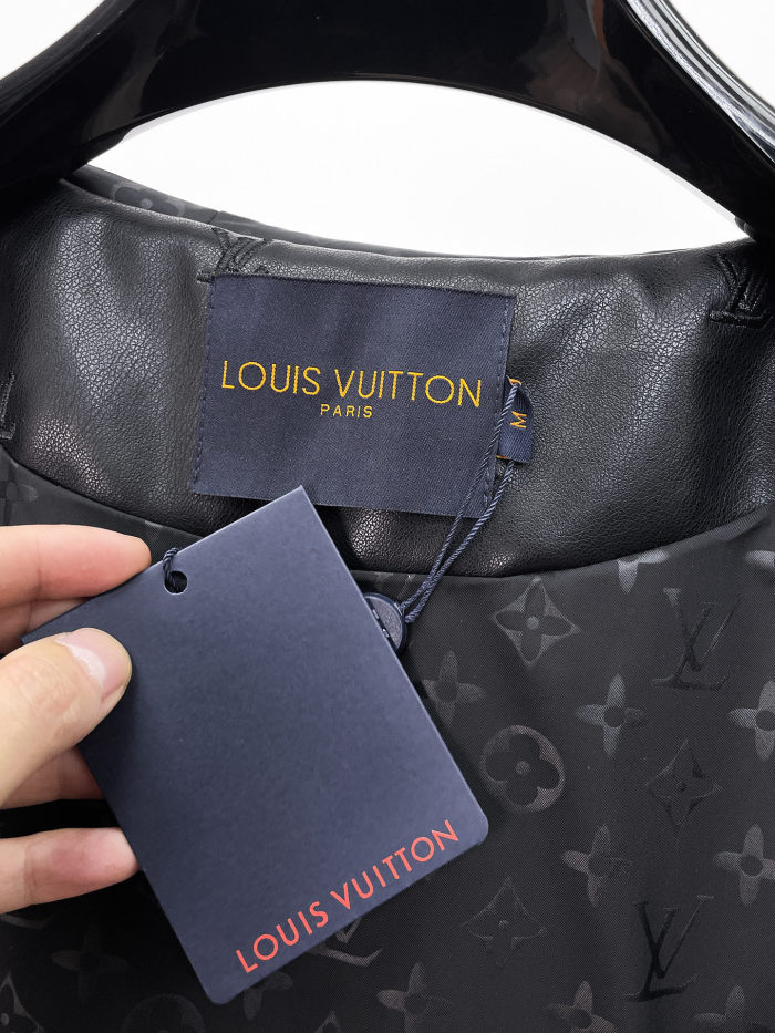 L*ouis V*uitton Top Quality