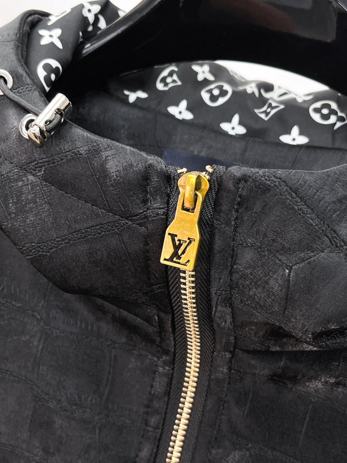 L*ouis V*uitton Top Quality