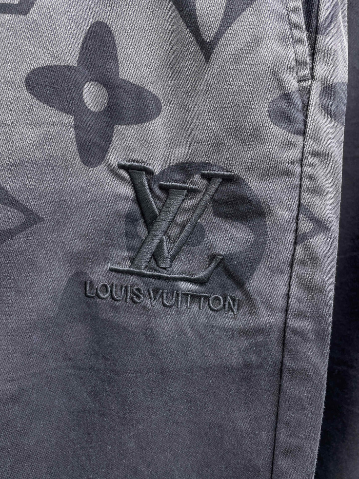 L*ouis V*uitton Top Quality