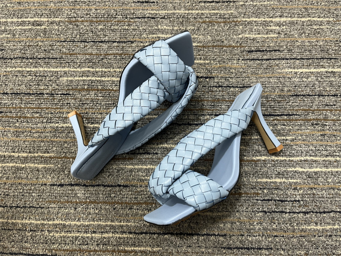Women  B*ottega V*eneta  Top Sandals