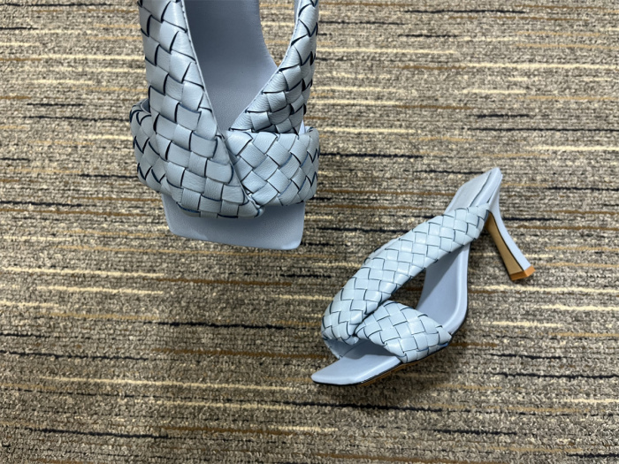 Women  B*ottega V*eneta  Top Sandals