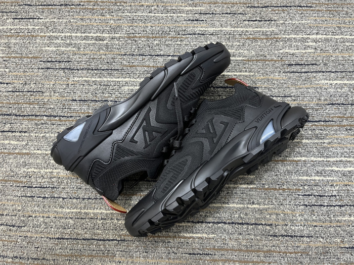 Men  L*ouis V*uitton Top Sneakers