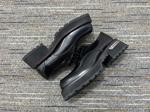 Men Women  B*alenciaga  Sneaker