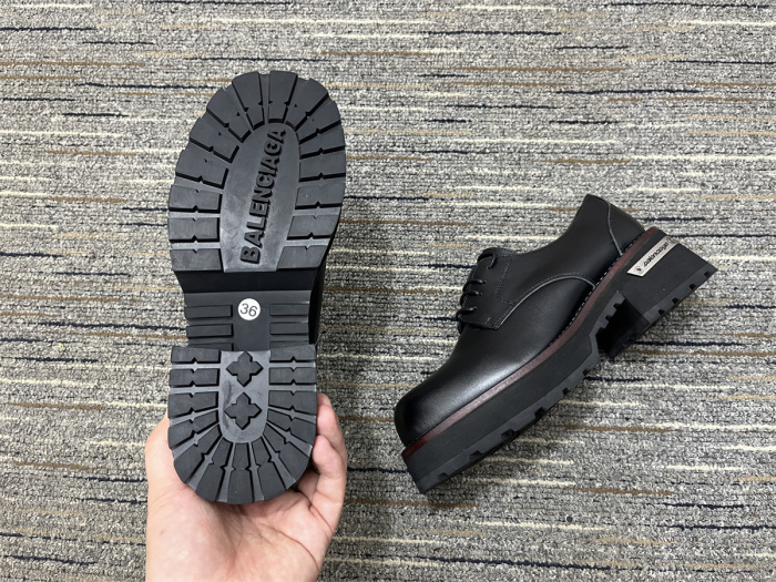Men Women  B*alenciaga  Sneaker