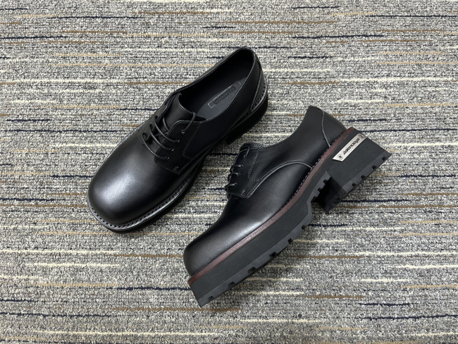 Men Women  B*alenciaga  Sneaker