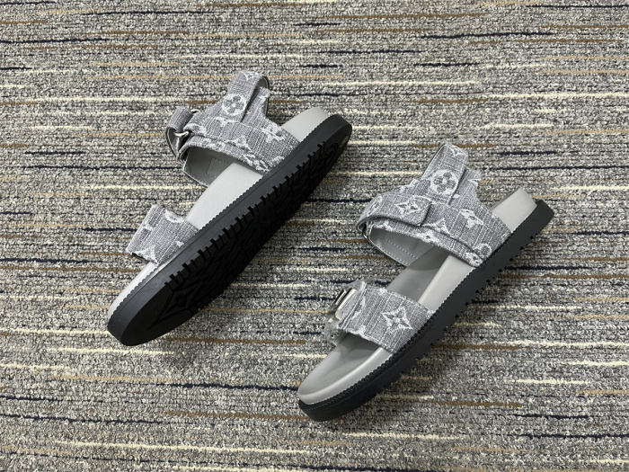 Women L*ouis V*uitton Top Quality Sandals