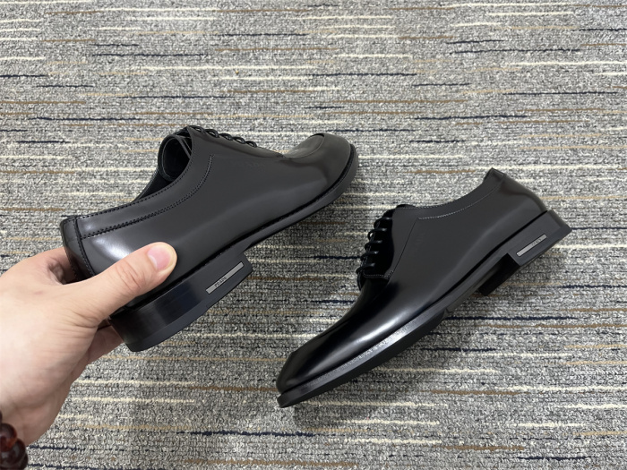 Men  P*rada Top Sneaker