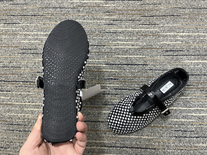 Women  A*LAIA  Sandals