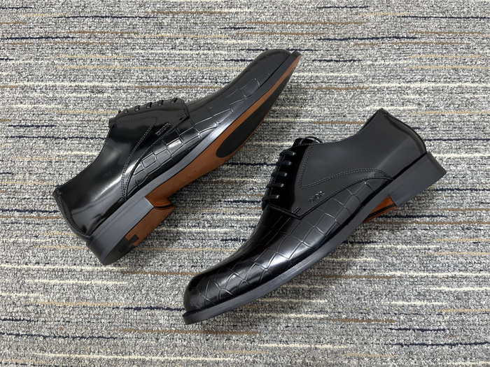 Men D*ior Top loafers