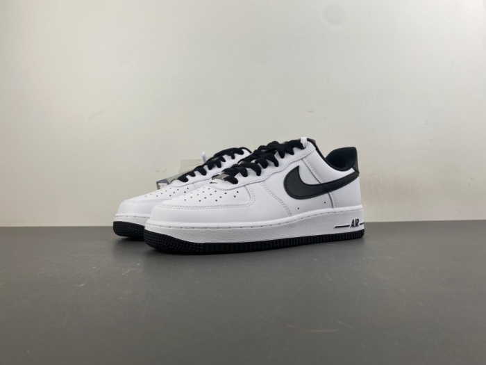 N*ike  A*ir Force 1 Low  DH7561-102