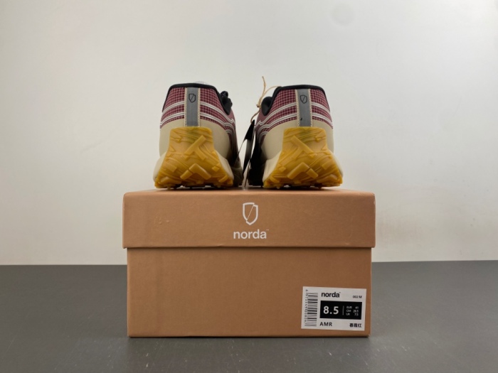 Men Women NORDA Top Sneakers