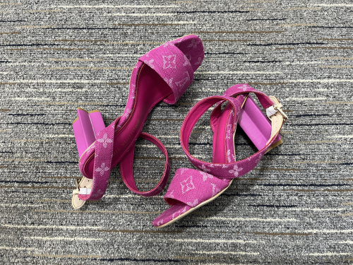 Women L*ouis V*uitton Top Quality Sandals