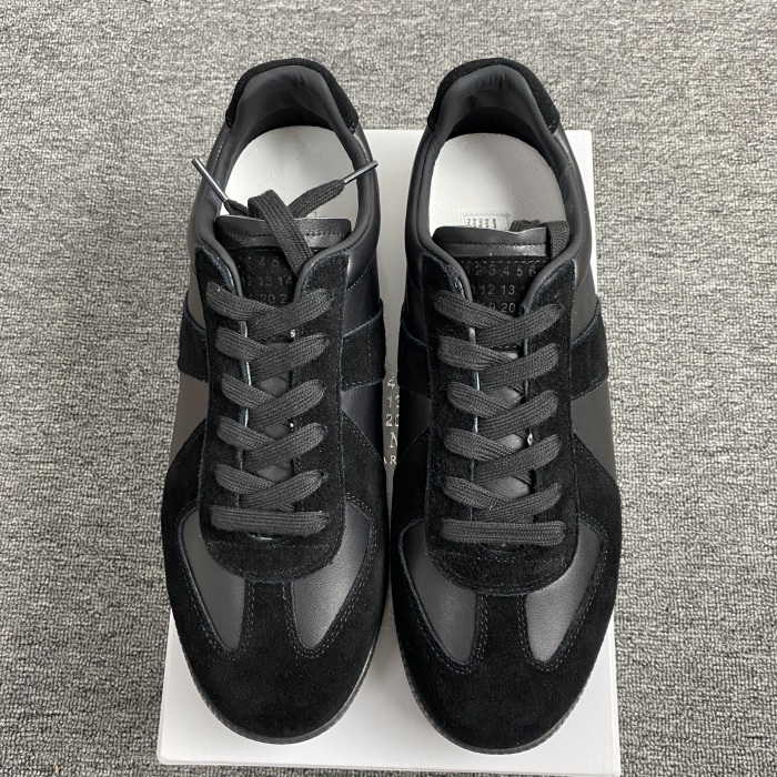 Men Women M*aison M*argiela Sneakers