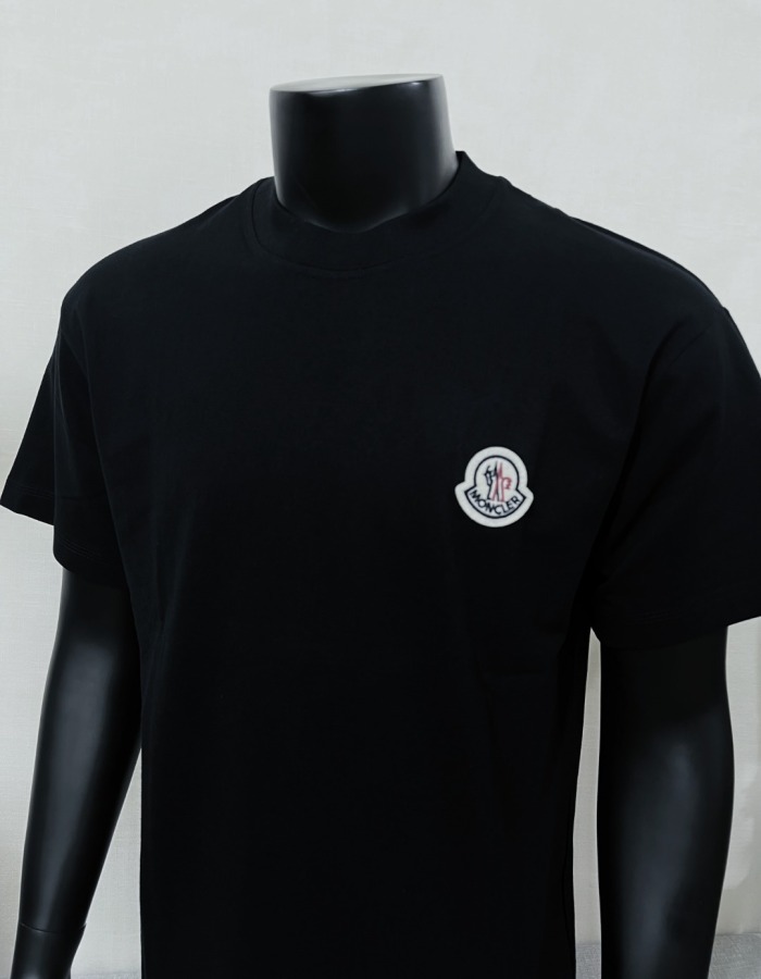 M*oncler  Top Quality
