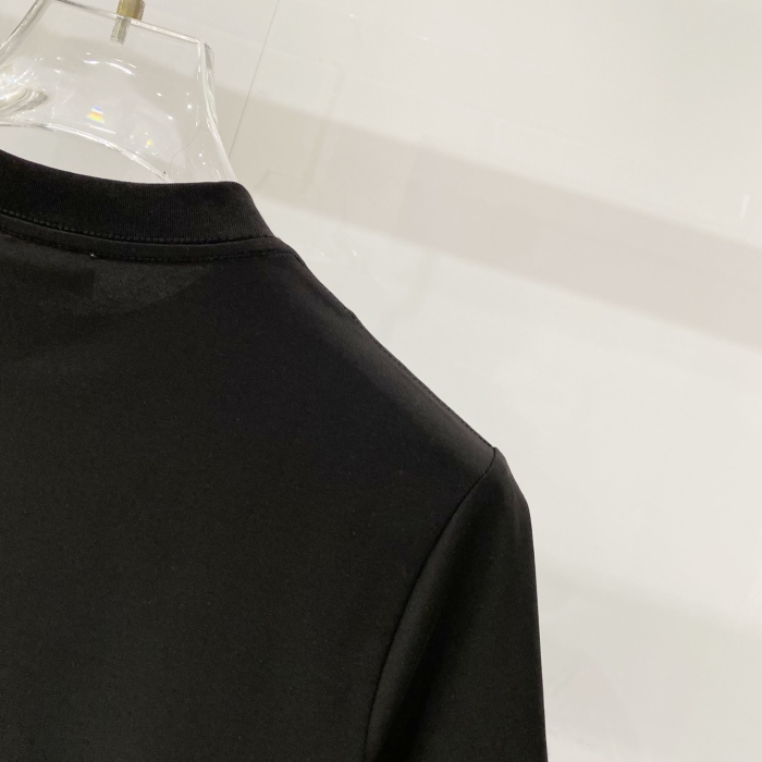 M*oncler  Top Quality