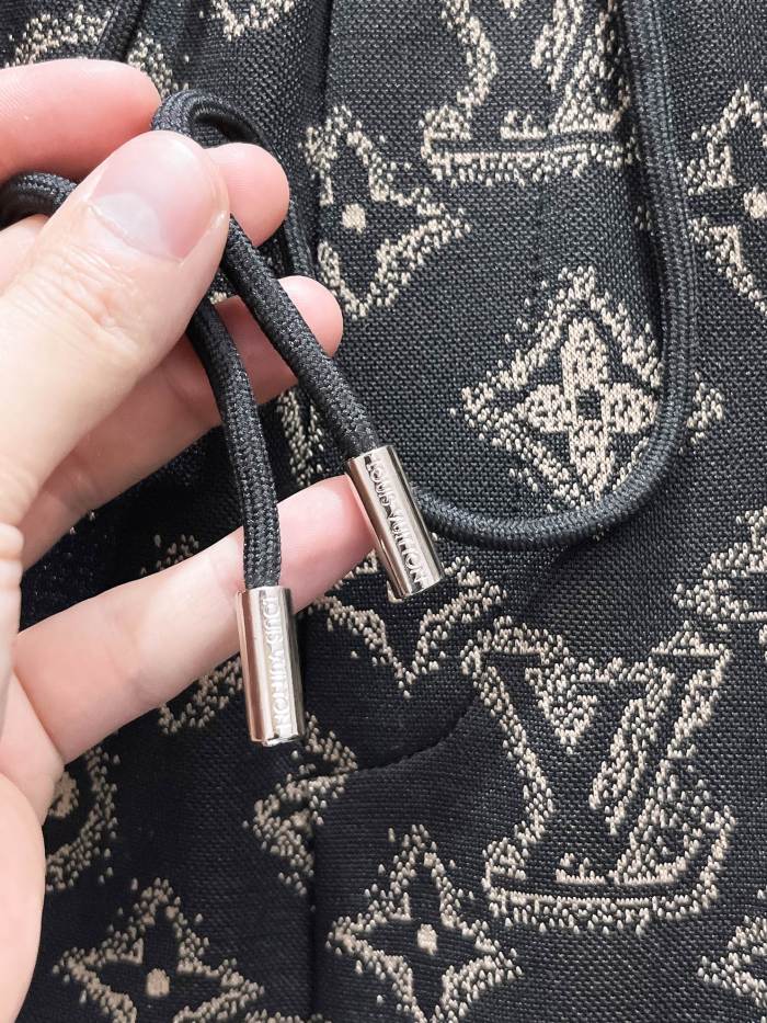 L*ouis V*uitton Top Quality