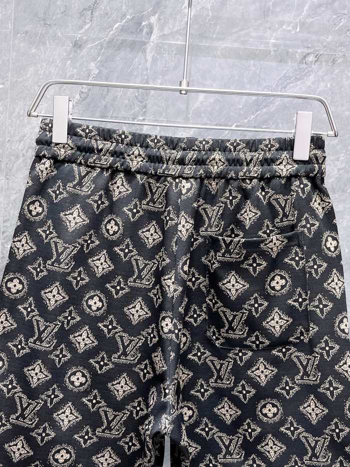L*ouis V*uitton Top Quality
