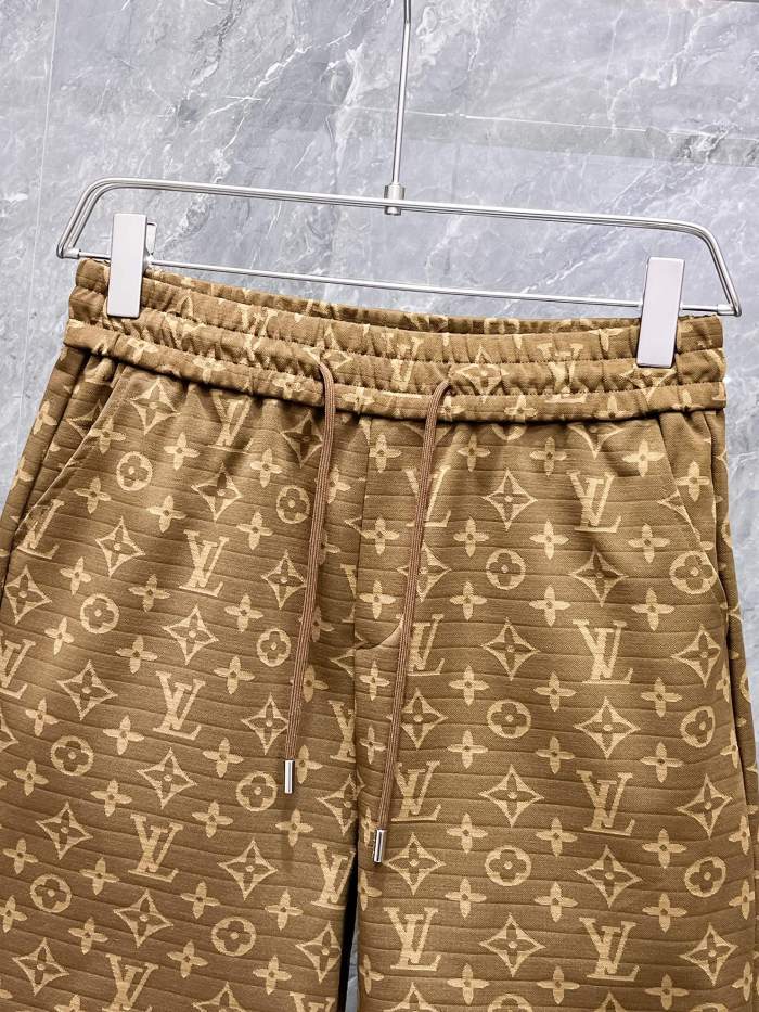 L*ouis V*uitton Top Quality