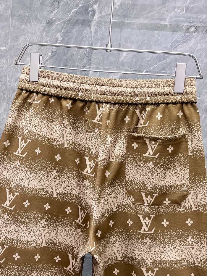 L*ouis V*uitton Top Quality