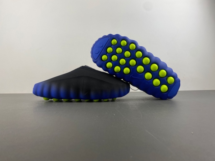 N*ike Mind 001  Flyknit “Hyper Royal” IR2175-400