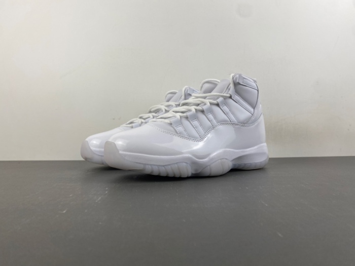 COMME des GARÇONS x Air Jordan 11  IV7639-100