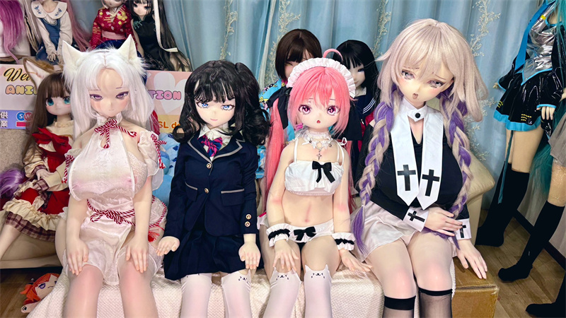 最新モデルのアニメドールの顔のクローズアップ