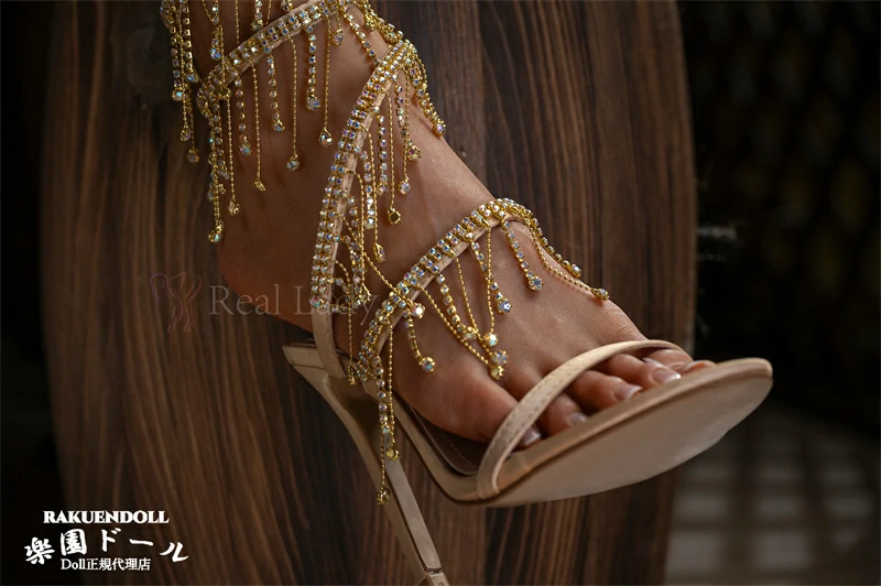 R9 Reallady 159Hカップ 日焼け肌 adult dolls