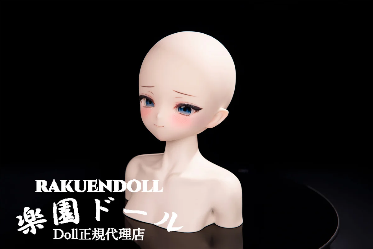 R06ヘッド 155cm Cカップ 泣きそうな表情が魅力の病みかわダッチワイフ 横画像