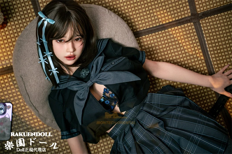 横たわっている リアルドール T4ヘッド 161cm Fカップ irontechdoll