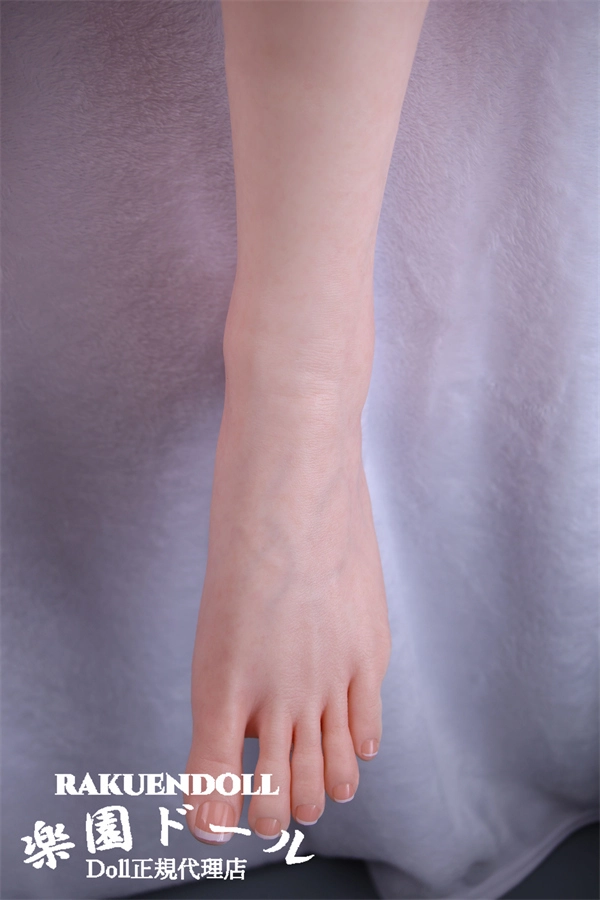 155cm Cカップ CPDOLL 足の特写 出荷前 ダッチ人形