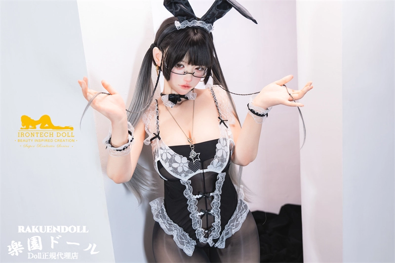 アダルト人形 Irontech Doll 154cm Eカップ N02ヘッド 眼鏡立ち