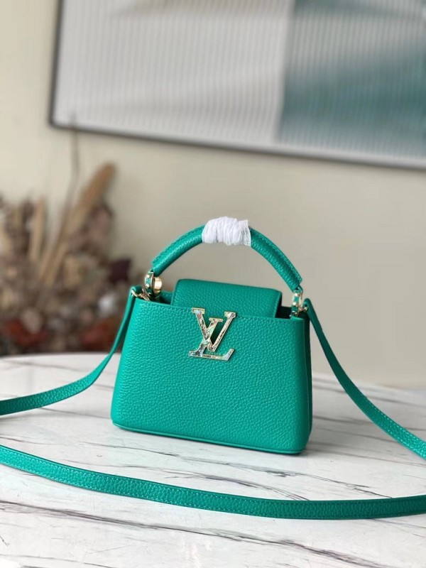 LV Super High End Handbags 0016 (2022)