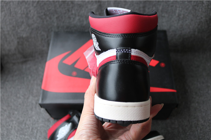 Authentic Air Jordan 1 High OG Gym Red Nike Pair