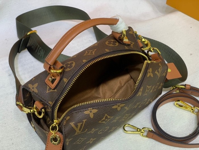 Louis Vuitton Handbags 0046 (2022)