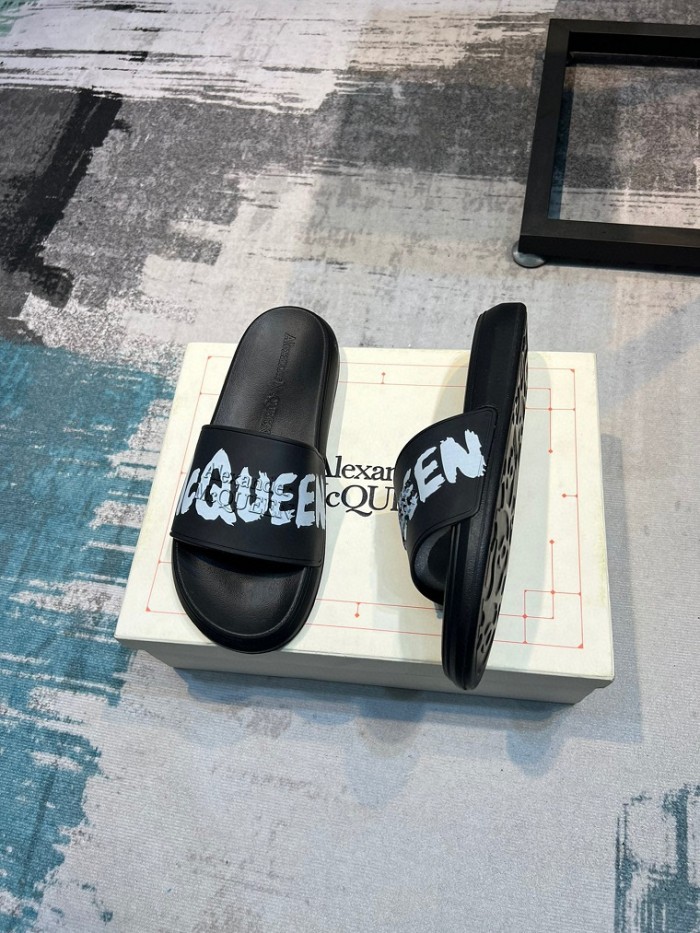 Alexander McQueen slipper 0010 (2022)