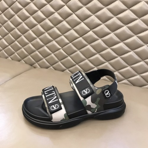 Valentino Slipper Men Shoes 009（2022）